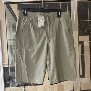 Light Sage Women's Bermuda Shorts with Zip Pockets